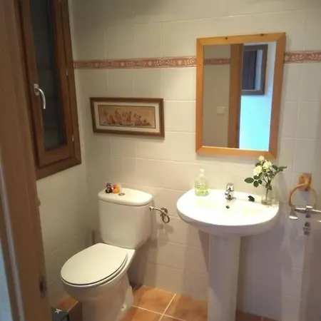 Casa Con Encanto Cerca De Jaca * Santa Cruz De La Seros
