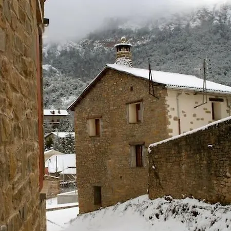 Casa Con Encanto Cerca De Jaca Holiday home Santa Cruz De La Seros
