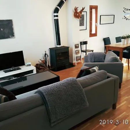 Casa Con Encanto Cerca De Jaca Holiday home